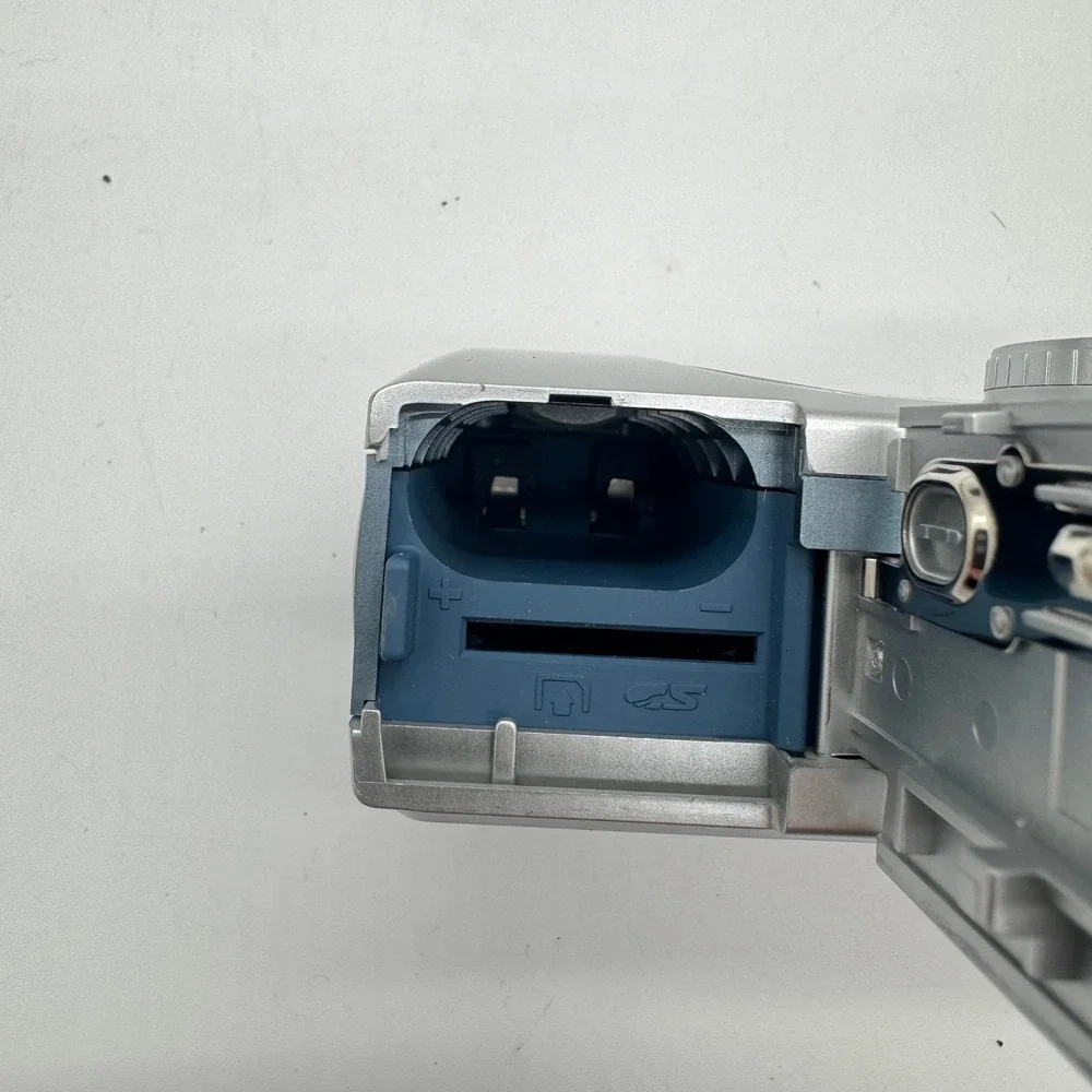 Digitrex DSC-3500Z 3.0MP Digital Camera 3x Optical Zoom Y2K Box Accessories